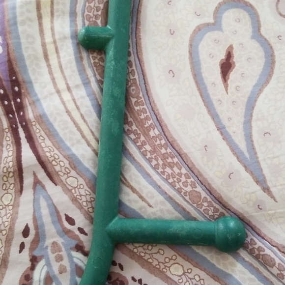 Relax the Back Theracane Neck & Back Massager - Picture 4 of 5